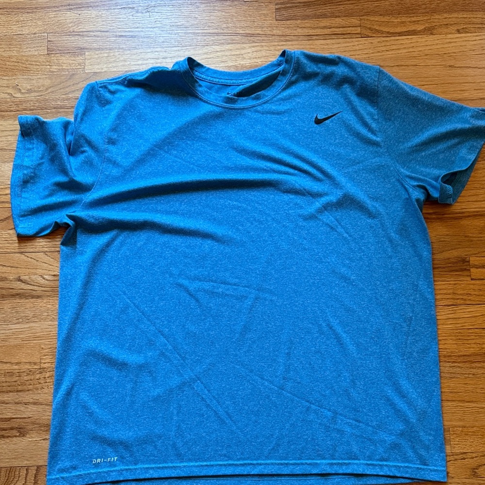 Nike Men's Active Heather Blue Short Sleeve Tee